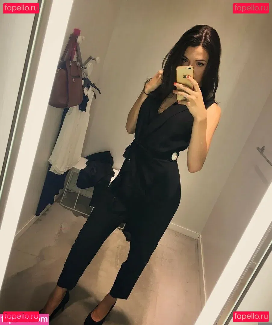 Candy Ball Onlyfans Photo Gallery 