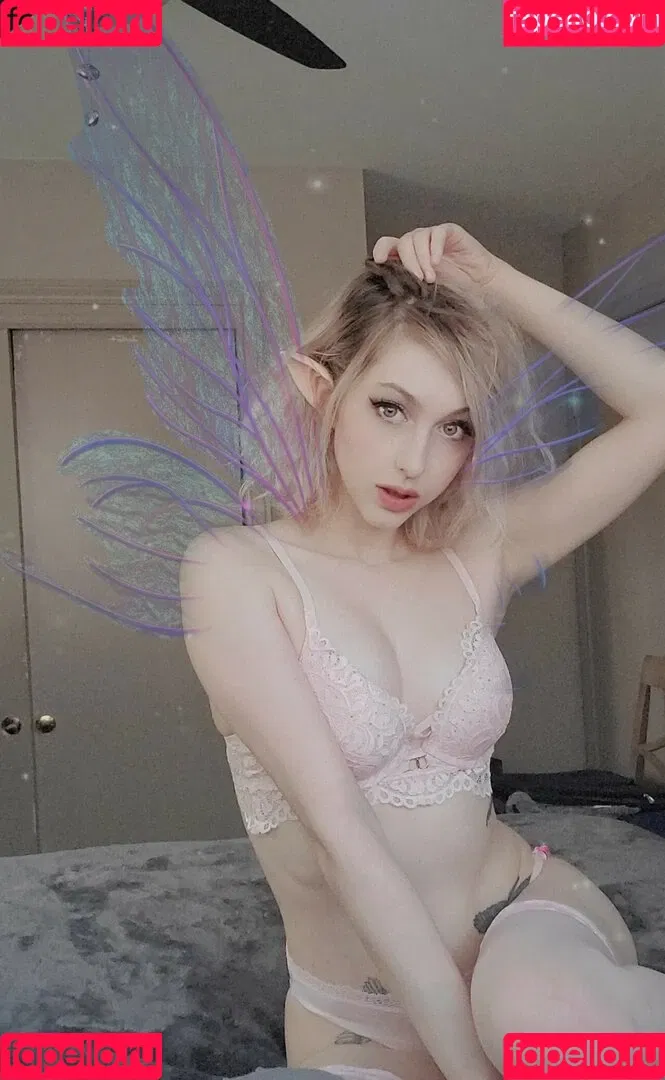 Faelliefox Onlyfans Photo Gallery 