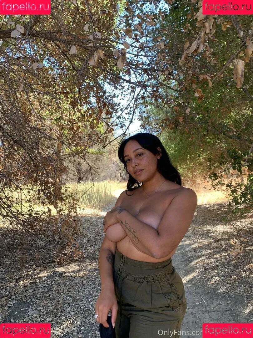 emilycheree Onlyfans Photo Gallery 