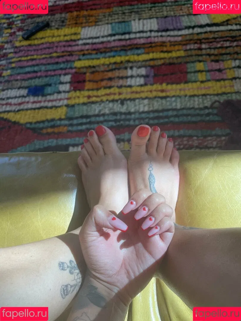 emilycheree Onlyfans Photo Gallery 