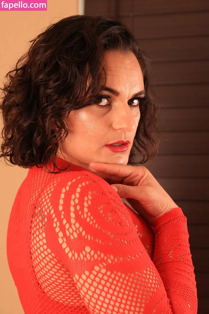 Thunder Rosa Onlyfans Photo Gallery 