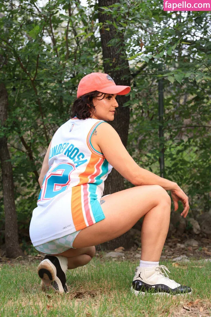 Thunder Rosa Onlyfans Photo Gallery 