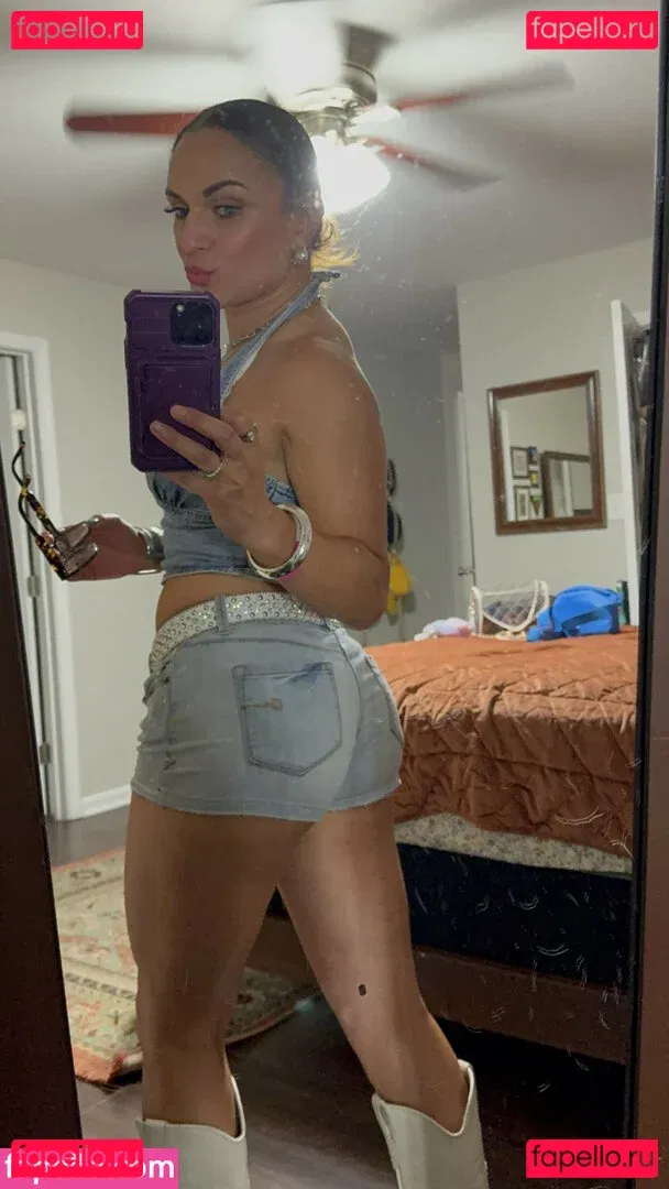 Thunder Rosa Onlyfans Photo Gallery 