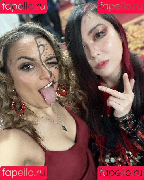 Thunder Rosa Onlyfans Photo Gallery 