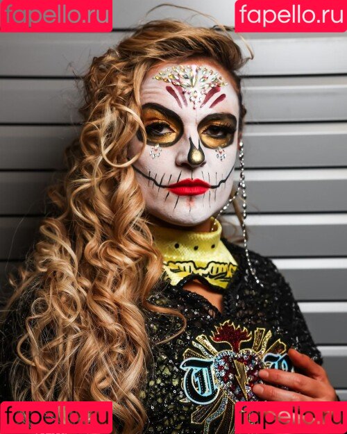 Thunder Rosa Onlyfans Photo Gallery 