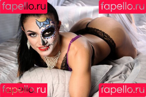 Thunder Rosa Onlyfans Photo Gallery 