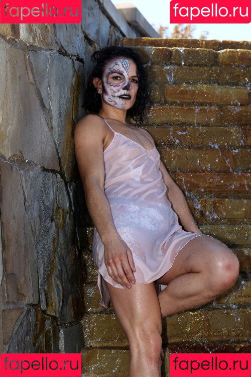 Thunder Rosa Onlyfans Photo Gallery 