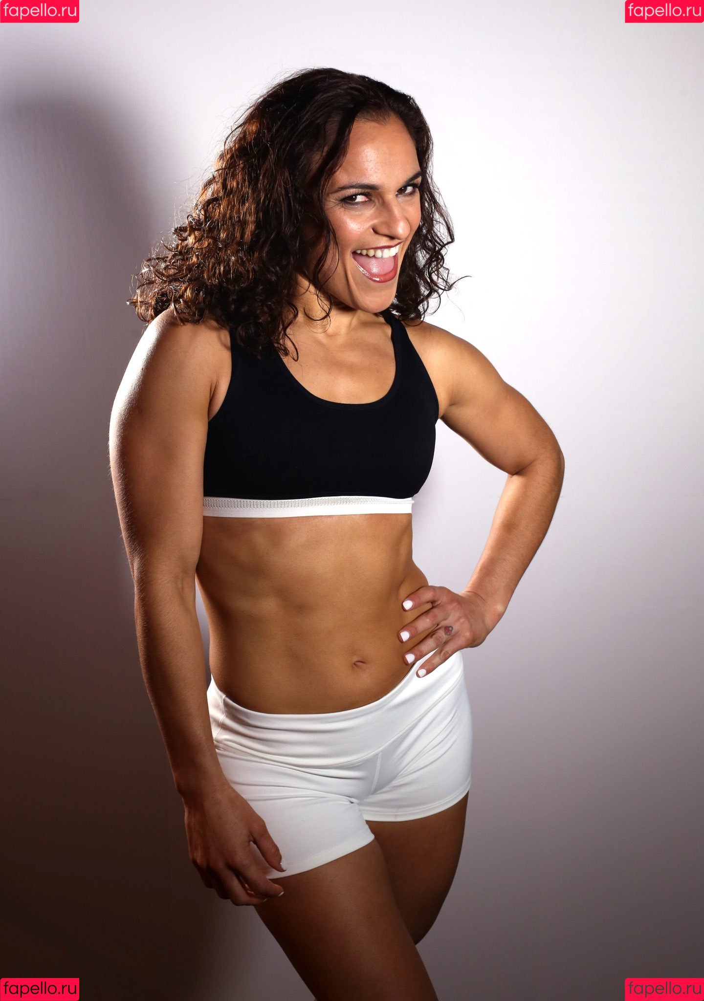 Thunder Rosa Onlyfans Photo Gallery 