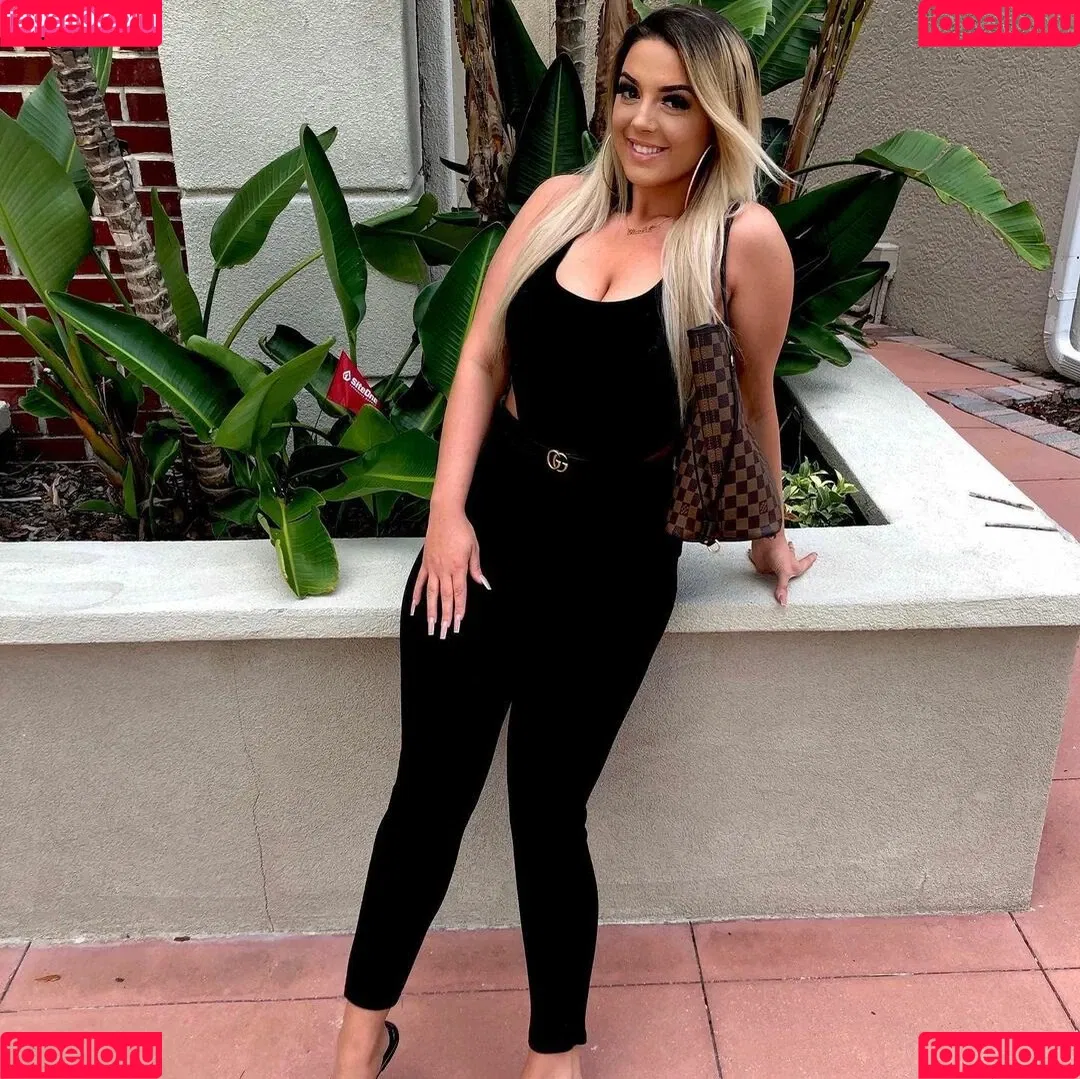 Rachel S Onlyfans Photo Gallery 