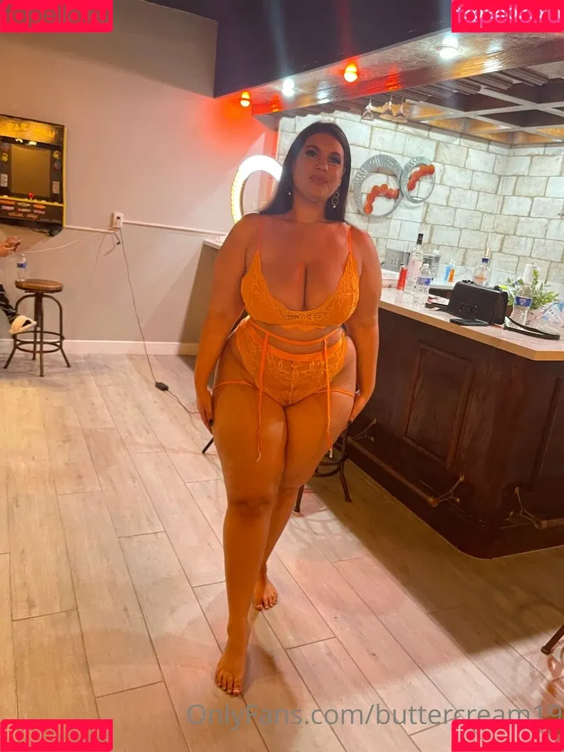 Buttercream19 Onlyfans Photo Gallery 