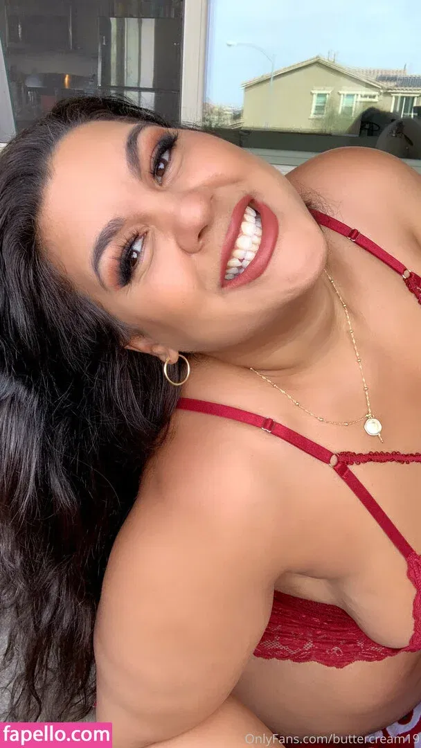 Buttercream19 Onlyfans Photo Gallery 