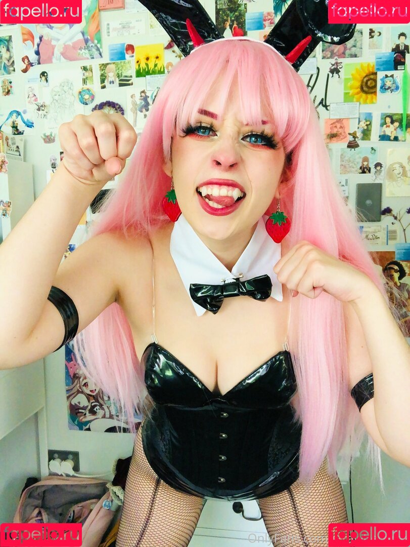 Strawberryjaz Onlyfans Photo Gallery 