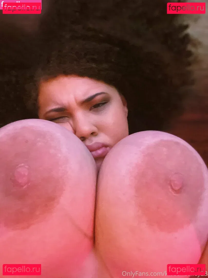 Kweenbailey23 Onlyfans Photo Gallery 