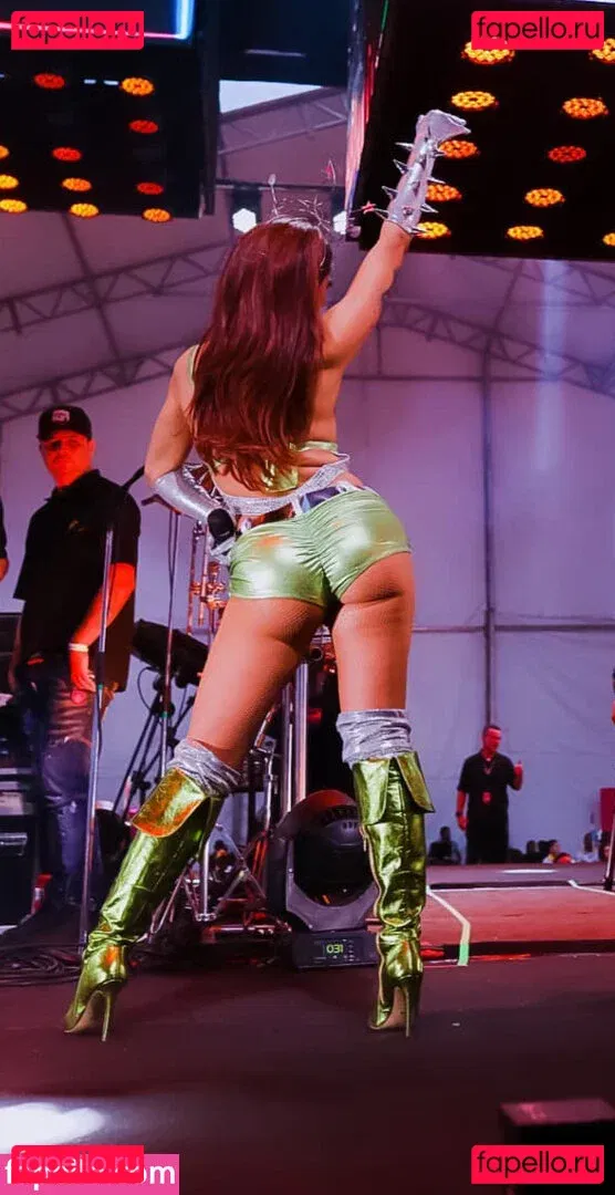 Amanda.m Onlyfans Photo Gallery 