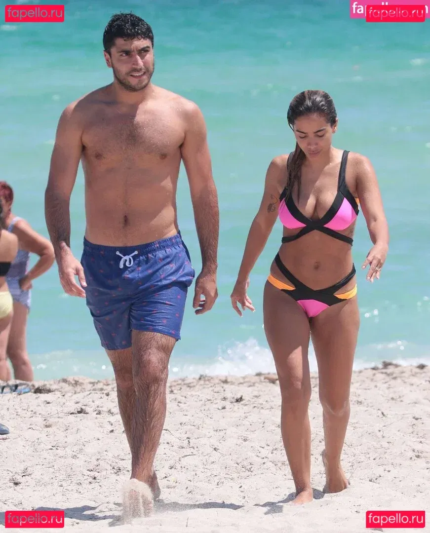 Amanda.m Onlyfans Photo Gallery 