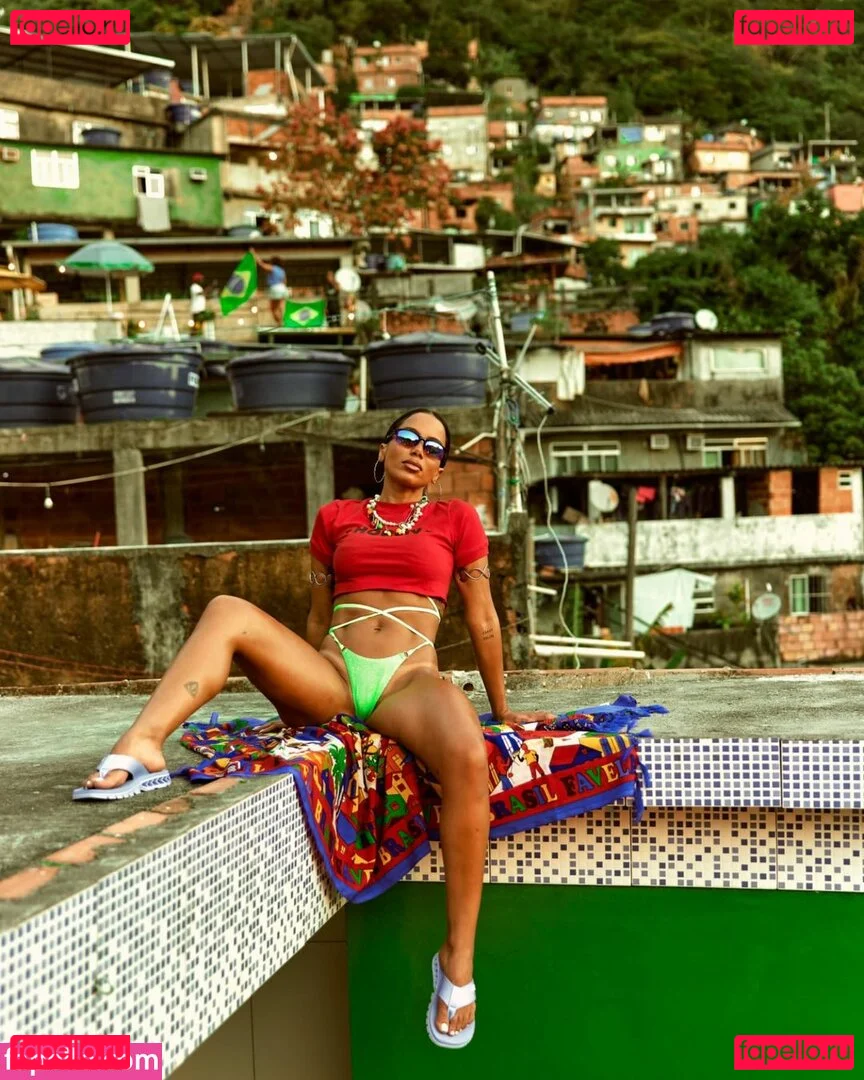 Amanda.m Onlyfans Photo Gallery 