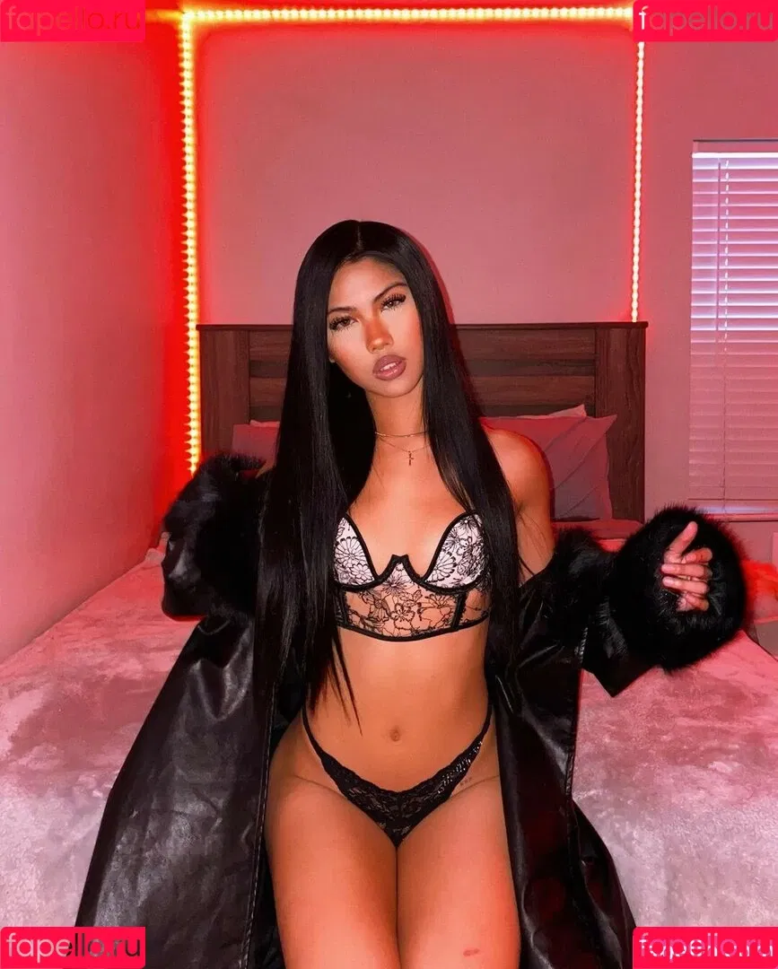 Alyanna Joelle Onlyfans Photo Gallery 