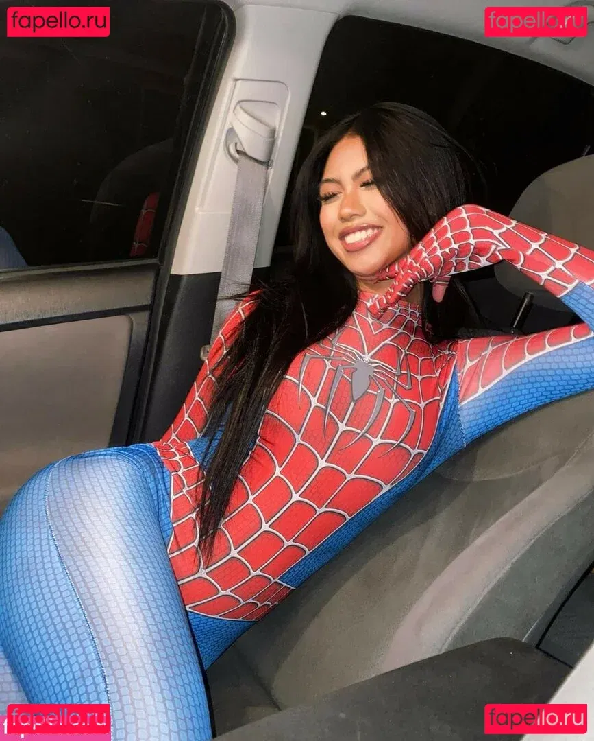 Alyanna Joelle Onlyfans Photo Gallery 