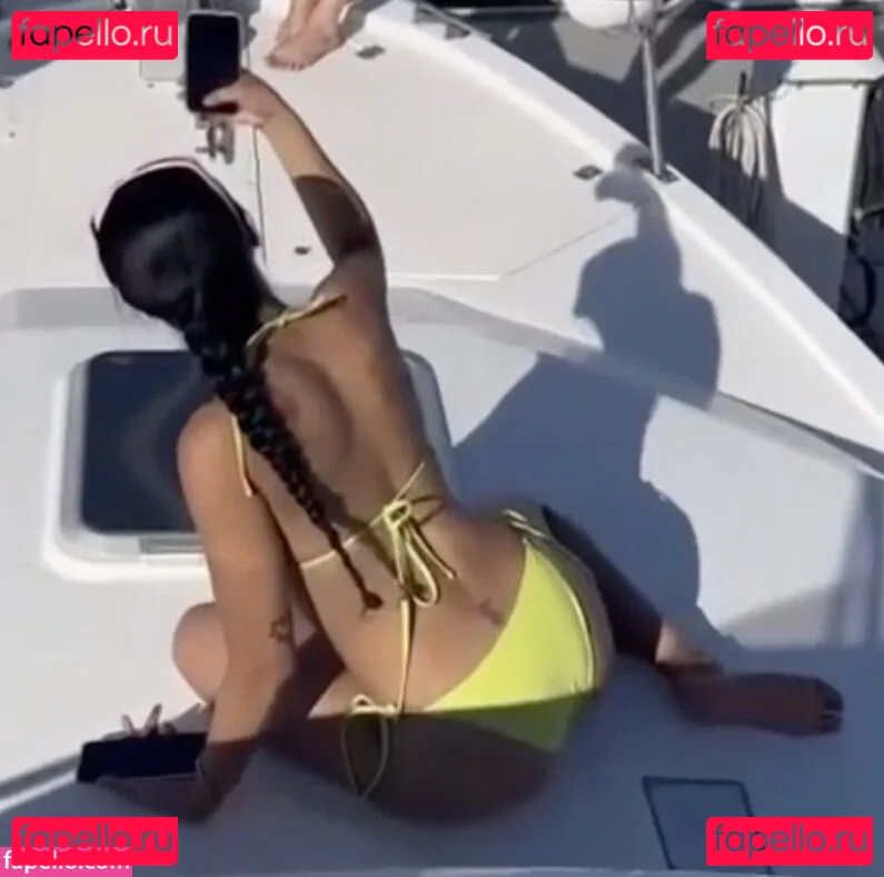 Alyanna Joelle Onlyfans Photo Gallery 