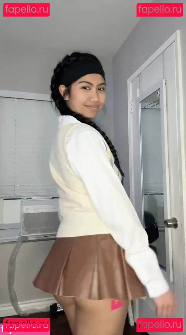 Alyanna Joelle Onlyfans Photo Gallery 