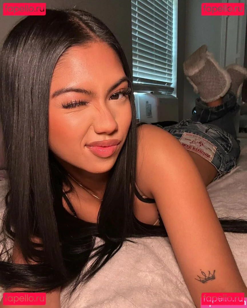 Alyanna Joelle Onlyfans Photo Gallery 