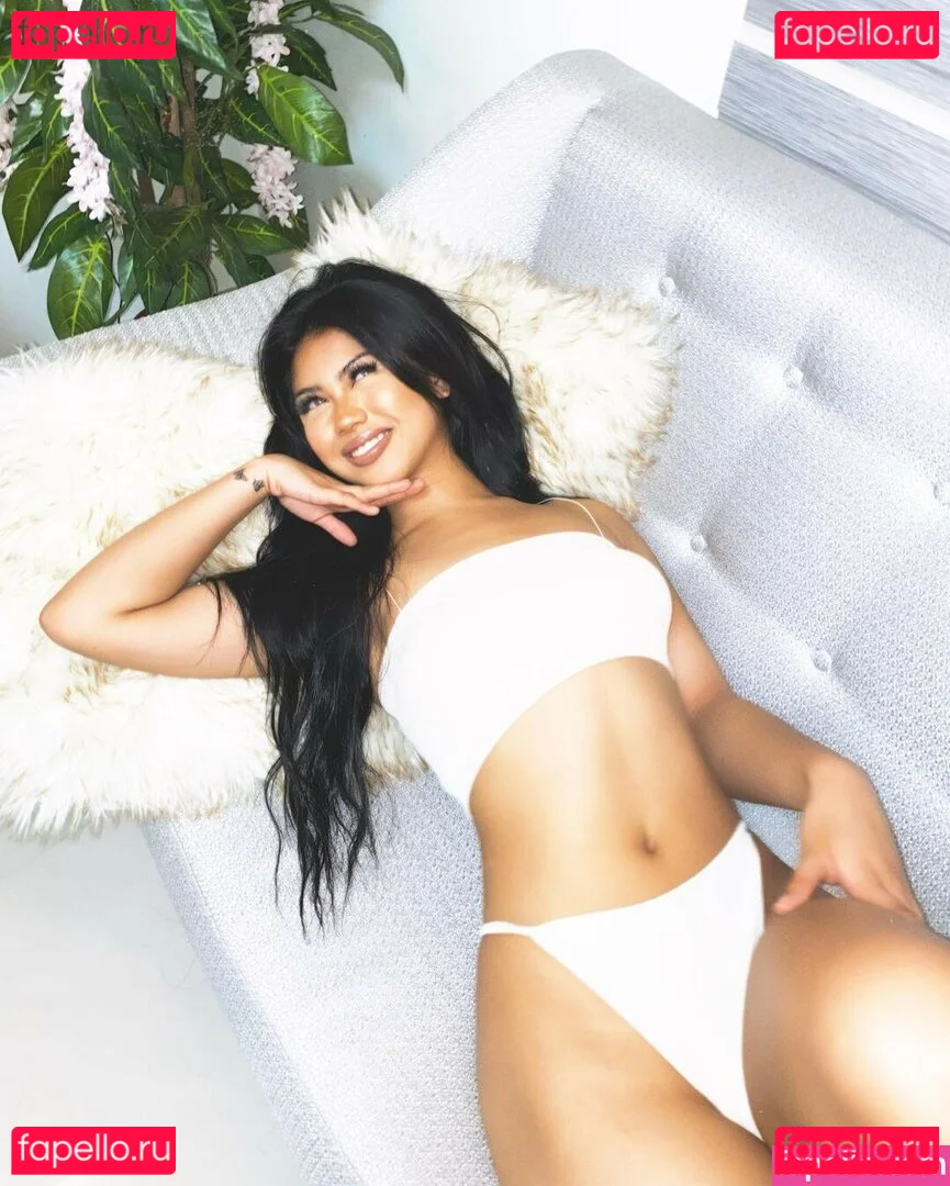 Alyanna Joelle Onlyfans Photo Gallery 