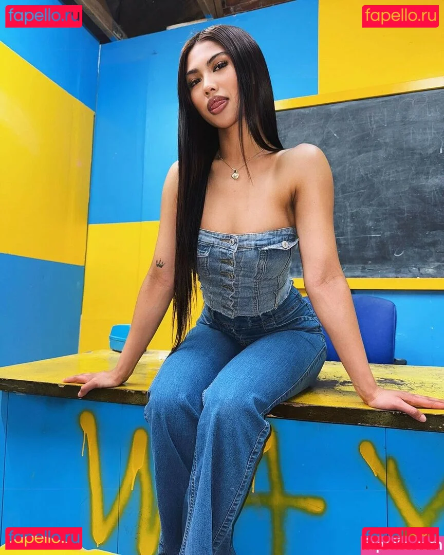 Alyanna Joelle Onlyfans Photo Gallery 