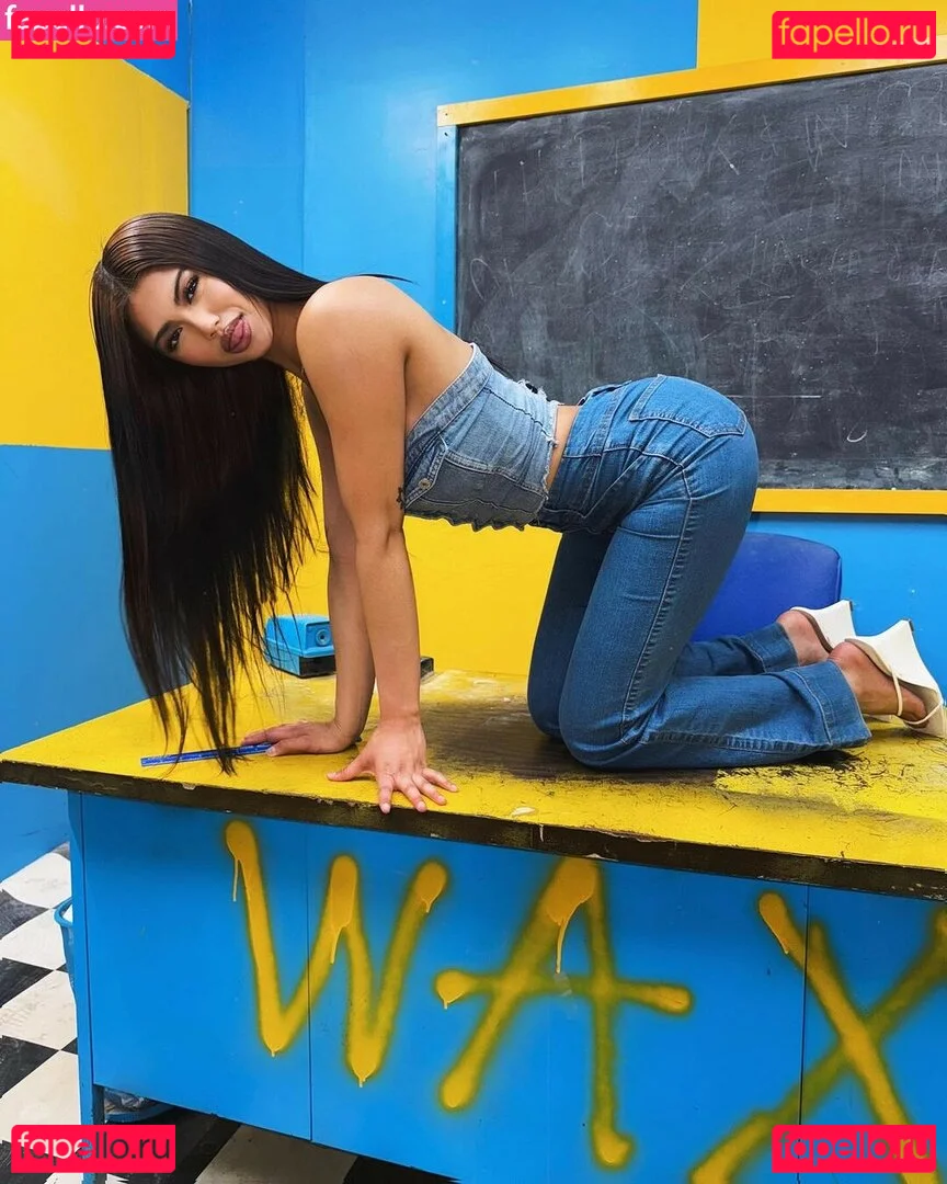 Alyanna Joelle Onlyfans Photo Gallery 