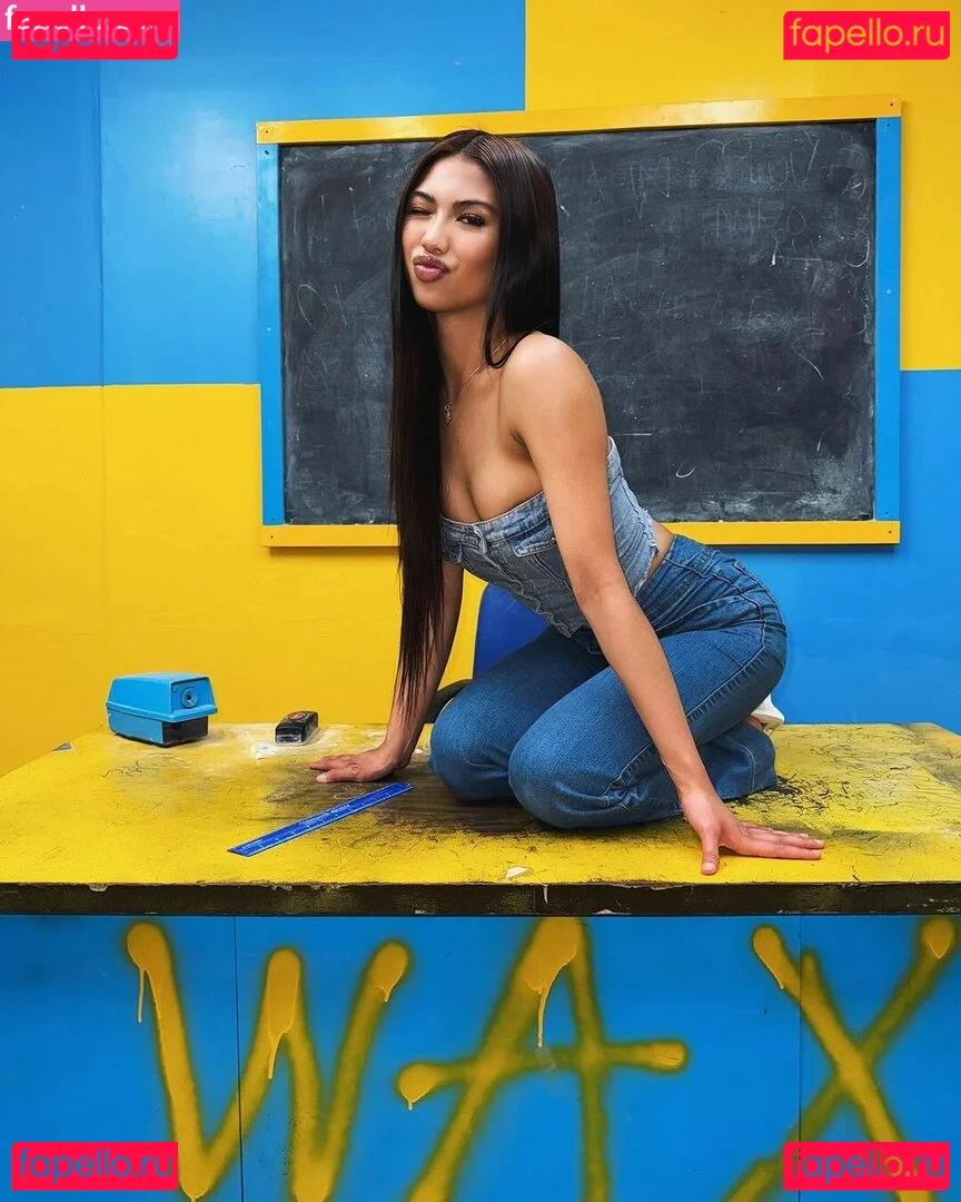 Alyanna Joelle Onlyfans Photo Gallery 