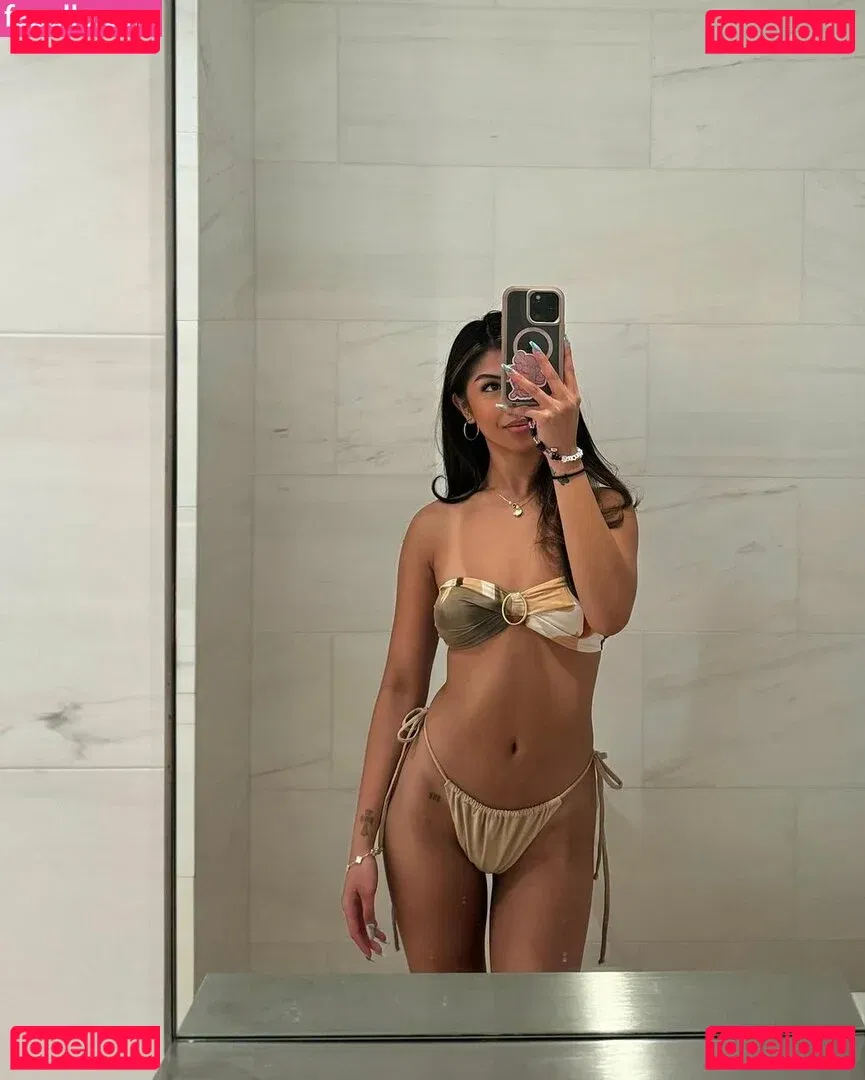 Alyanna Joelle Onlyfans Photo Gallery 