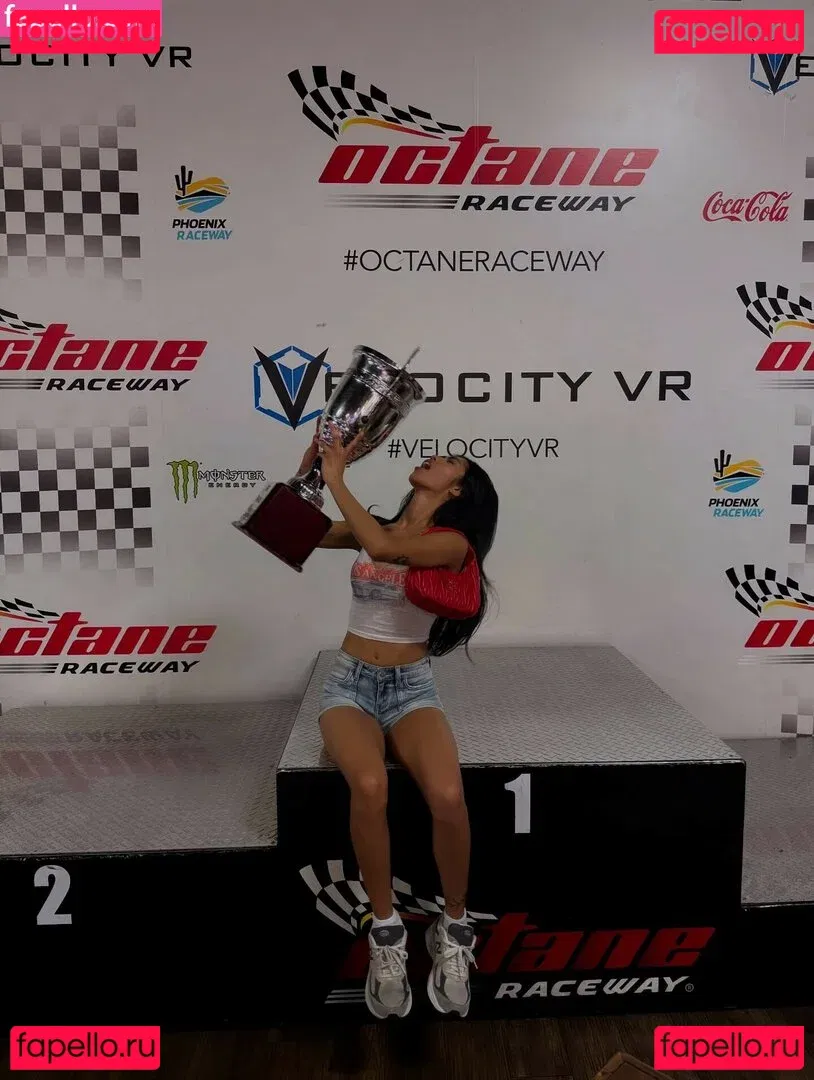 Alyanna Joelle Onlyfans Photo Gallery 