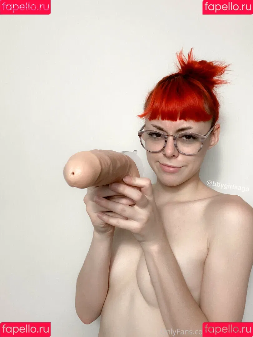 bbygirlsage Onlyfans Photo Gallery 