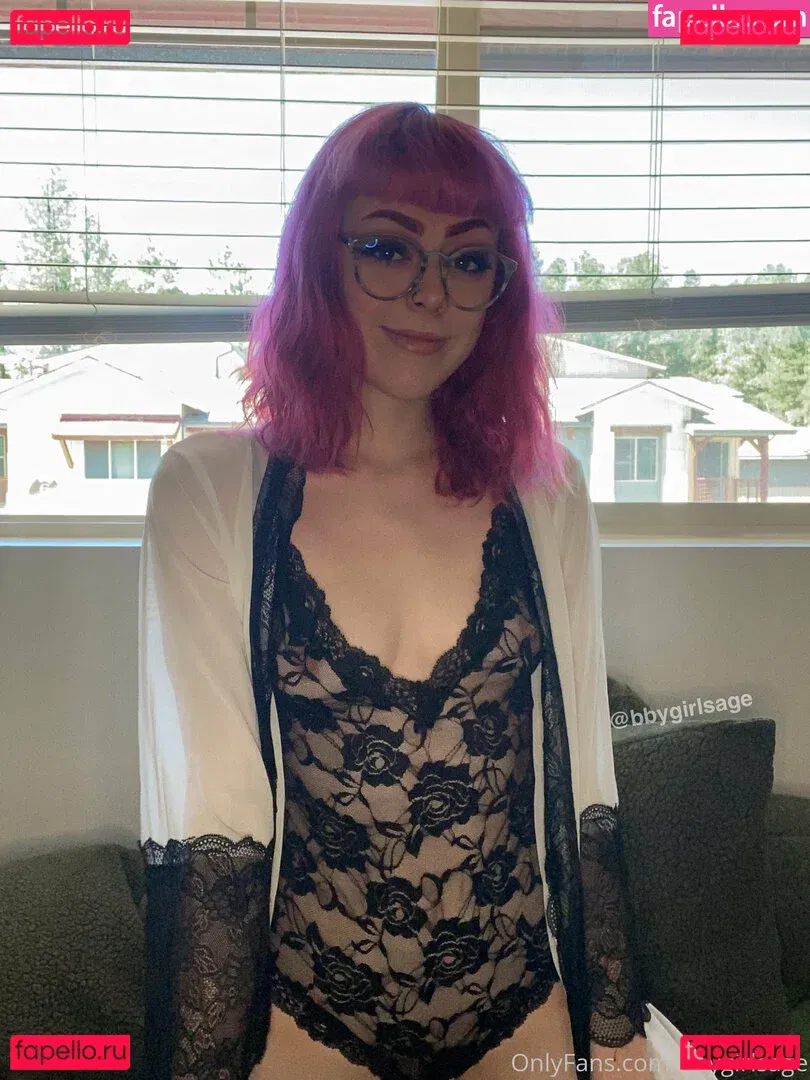 bbygirlsage Onlyfans Photo Gallery 