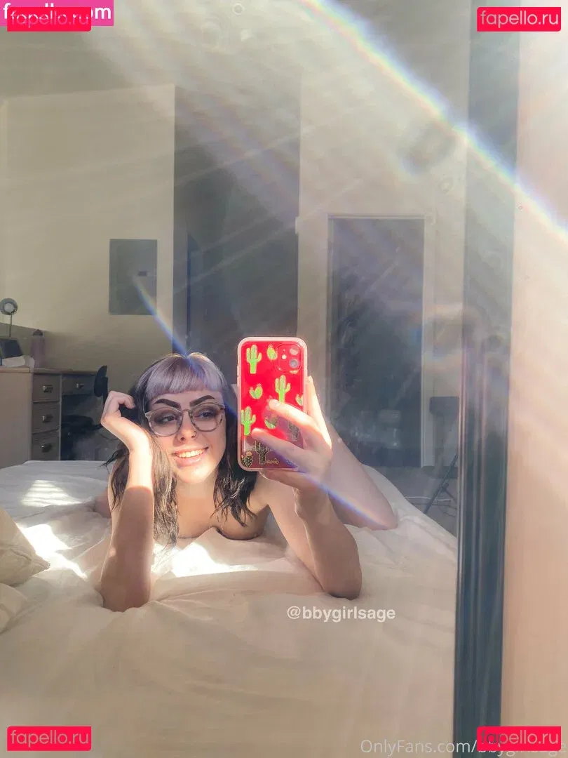 bbygirlsage Onlyfans Photo Gallery 