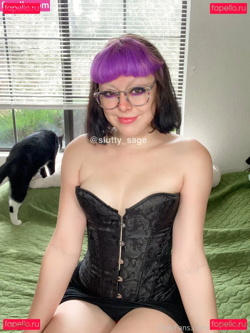 bbygirlsage Onlyfans Photo Gallery 