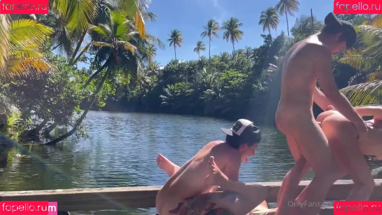 Stella Barey Onlyfans Photo Gallery 