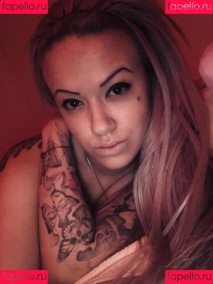rozsacinti Onlyfans Photo Gallery 