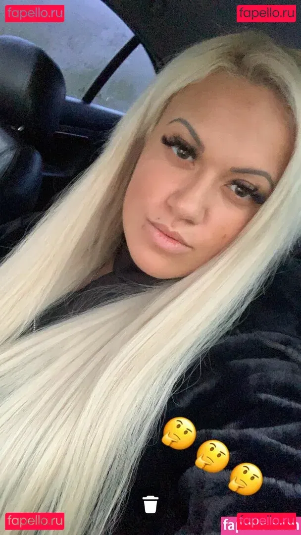 rozsacinti Onlyfans Photo Gallery 