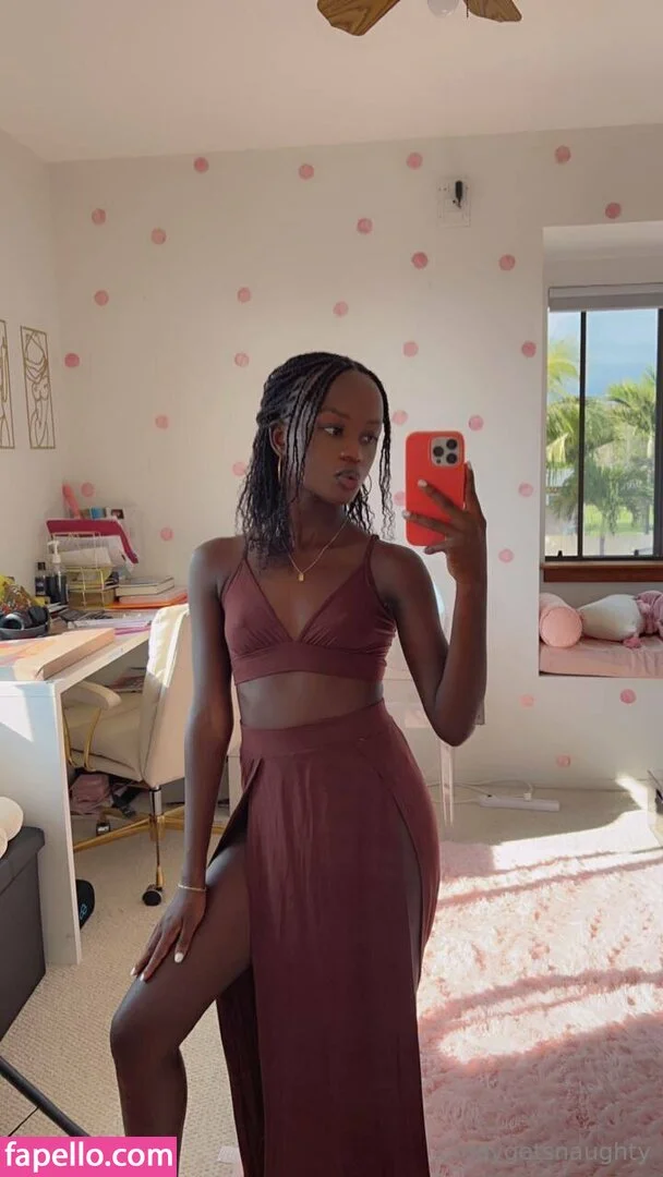 cindygetsnaughty Onlyfans Photo Gallery 