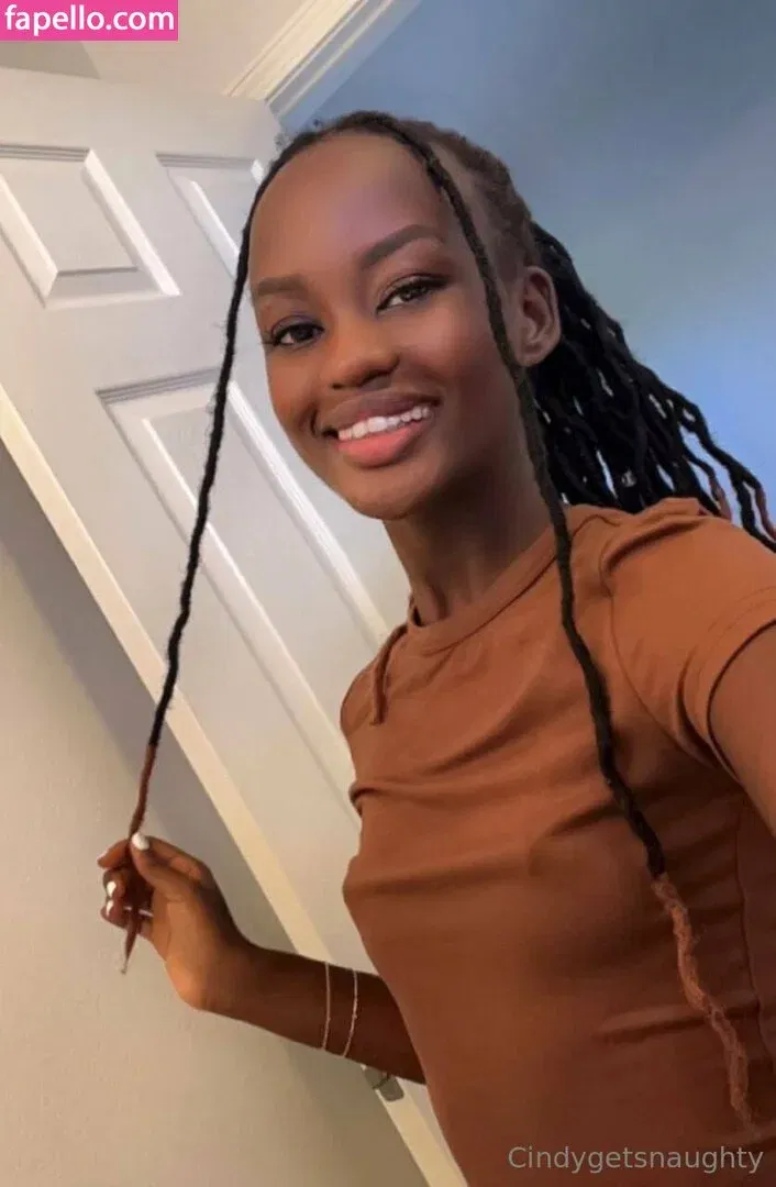 cindygetsnaughty Onlyfans Photo Gallery 