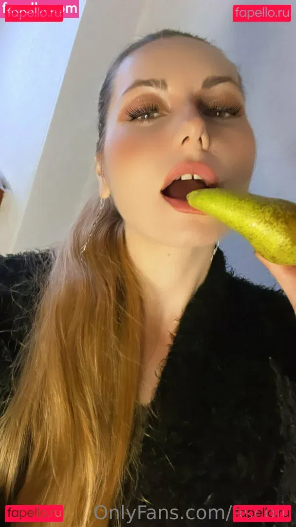 Ascolu.NFT Onlyfans Photo Gallery 