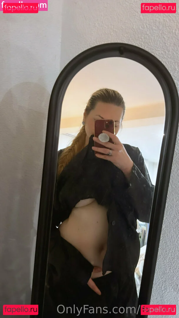 Ascolu.NFT Onlyfans Photo Gallery 