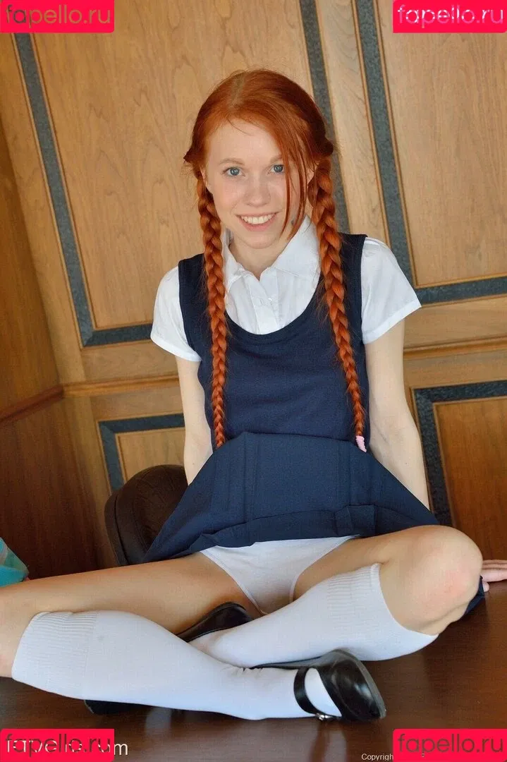 Dolly Little Onlyfans Photo Gallery 