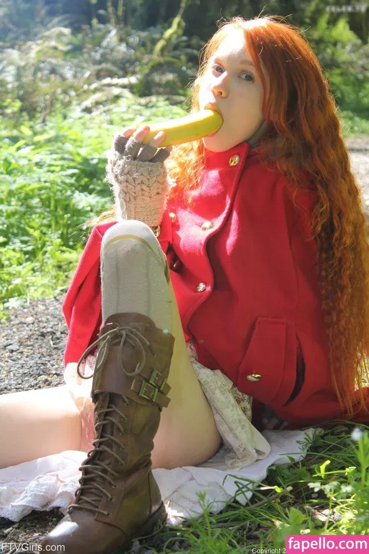 Dolly Little Onlyfans Photo Gallery 