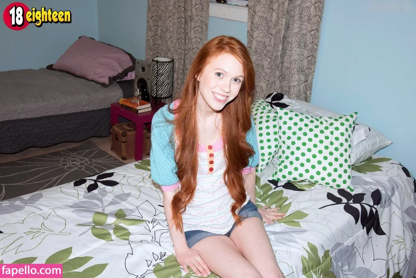 Dolly Little Onlyfans Photo Gallery 