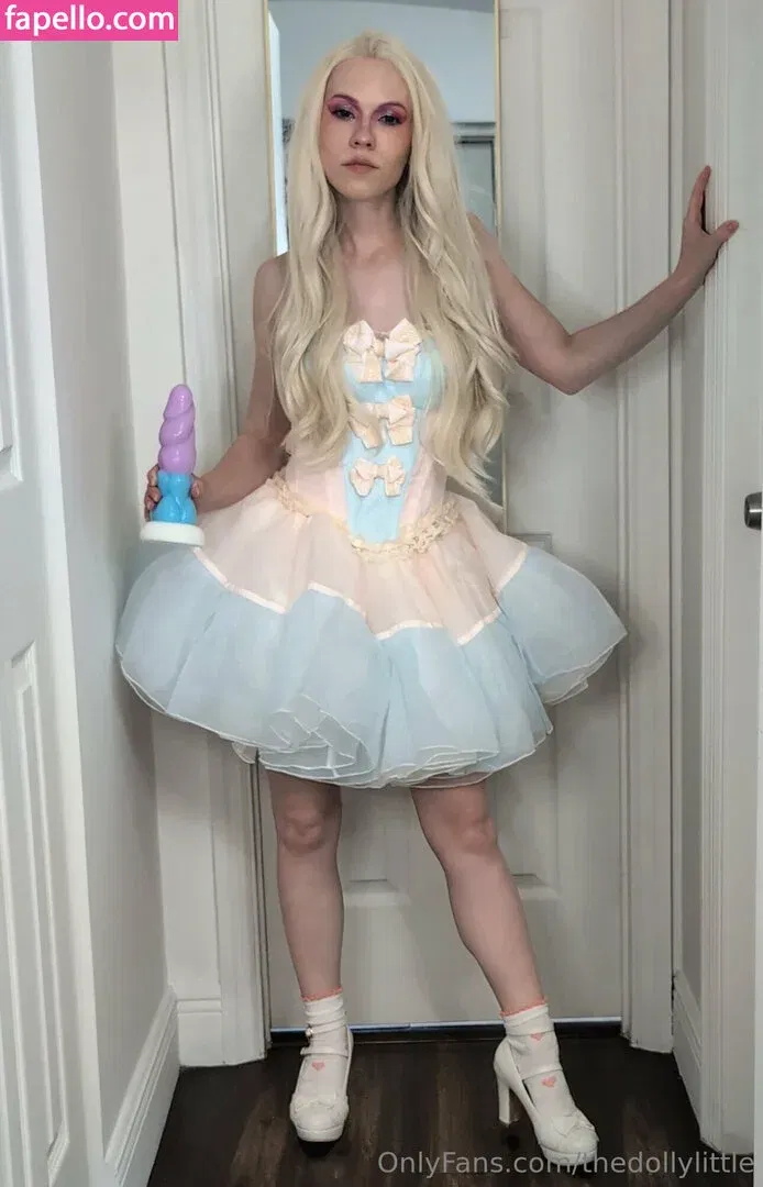Dolly Little Onlyfans Photo Gallery 