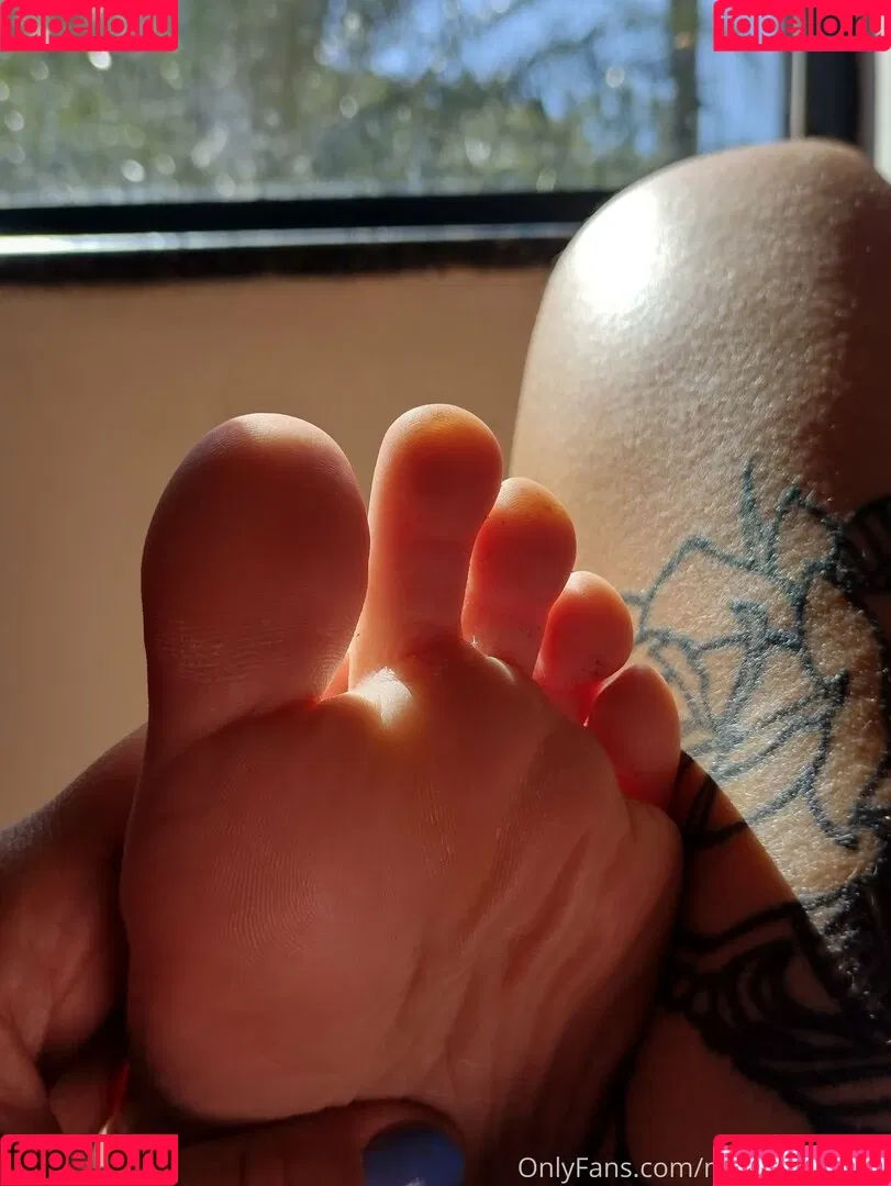 HairyAngela Onlyfans Photo Gallery 
