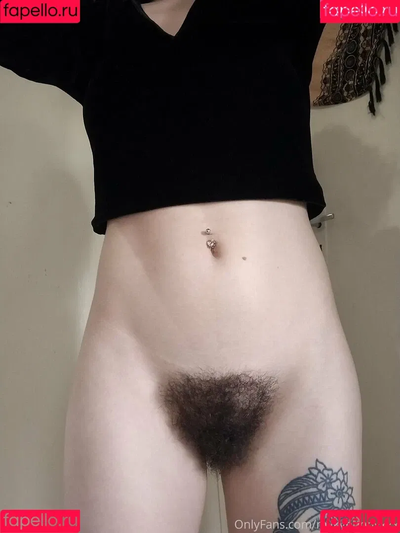 HairyAngela Onlyfans Photo Gallery 