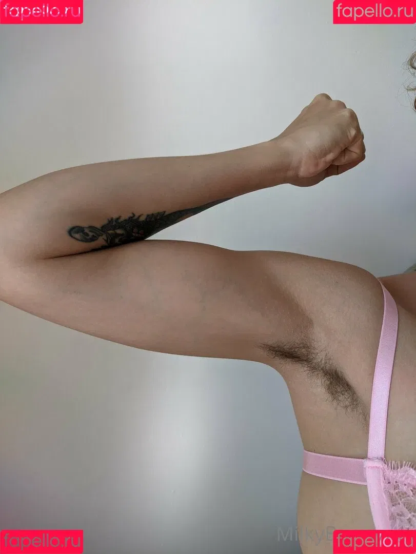 HairyAngela Onlyfans Photo Gallery 