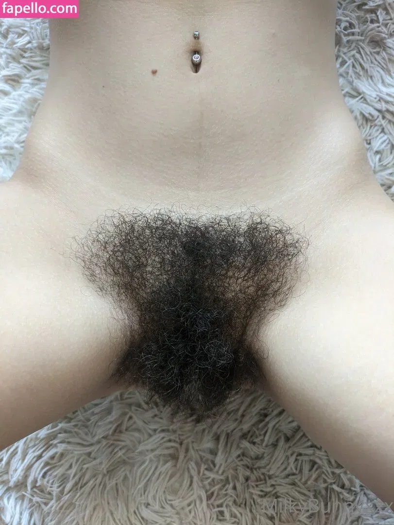 HairyAngela Onlyfans Photo Gallery 